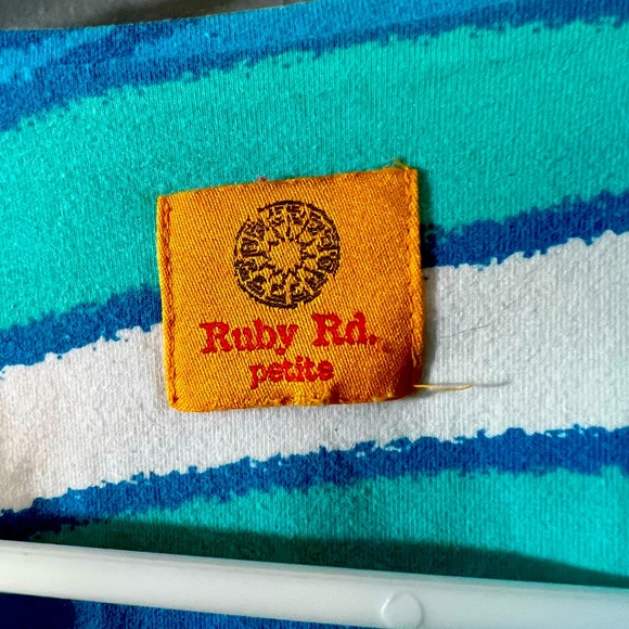 Ruby Rd Blue/Green Shirt - Picture 3 of 3
